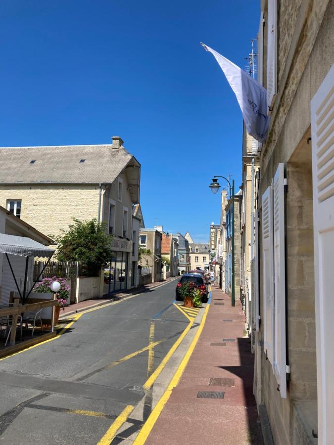 Md Gallery Bed and Breakfast Arromanches-les-Bains Eksteriør billede