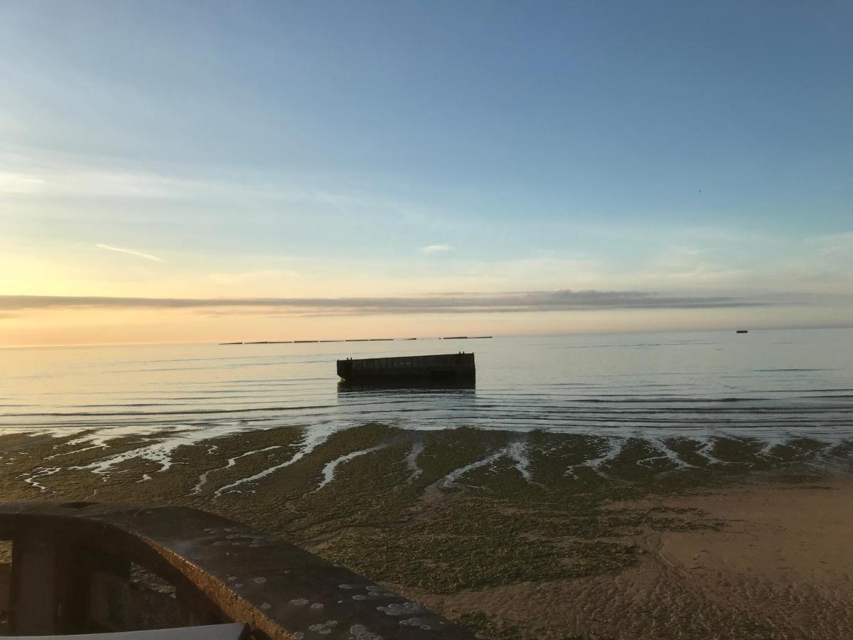 Md Gallery Bed and Breakfast Arromanches-les-Bains Eksteriør billede