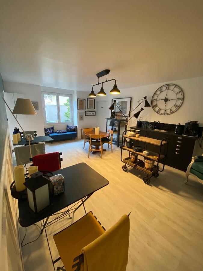 Md Gallery Bed and Breakfast Arromanches-les-Bains Eksteriør billede