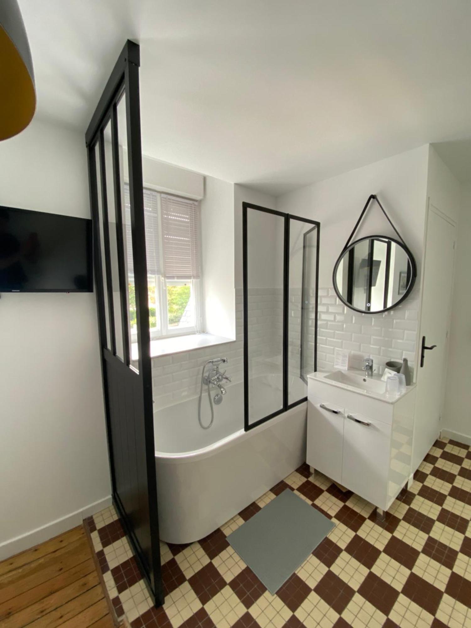 Md Gallery Bed and Breakfast Arromanches-les-Bains Eksteriør billede