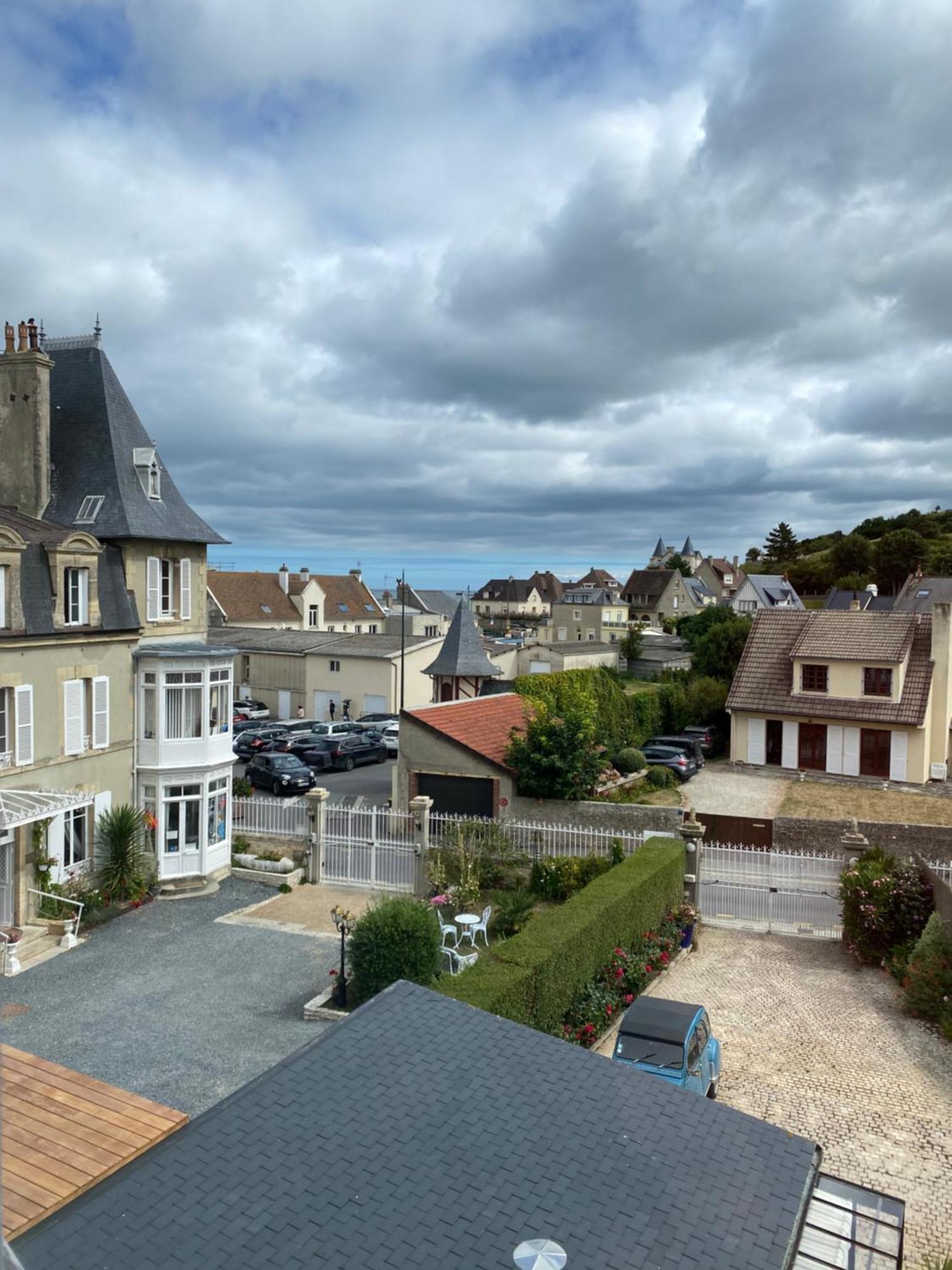 Md Gallery Bed and Breakfast Arromanches-les-Bains Eksteriør billede